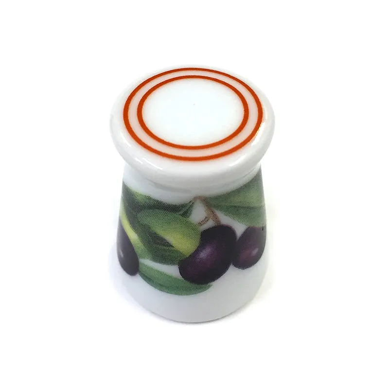 Yoko Saito dé à coudre porcelaine Arita muguet botanique