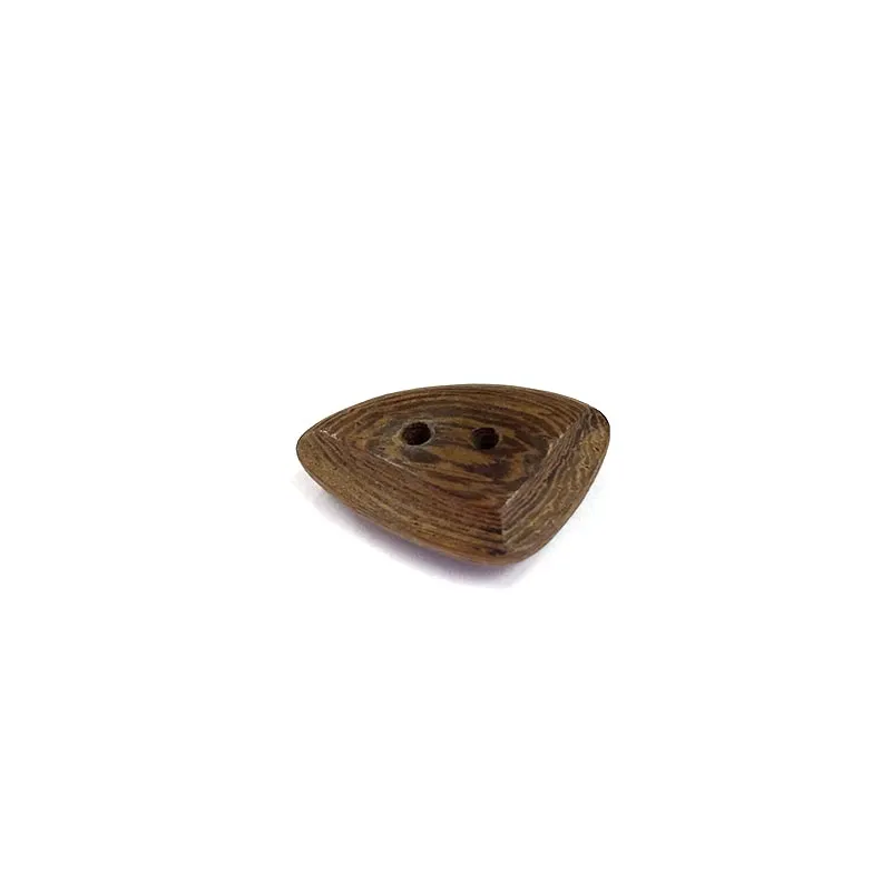 Yoko Saito bouton bois triangle coquillage 2,1cm