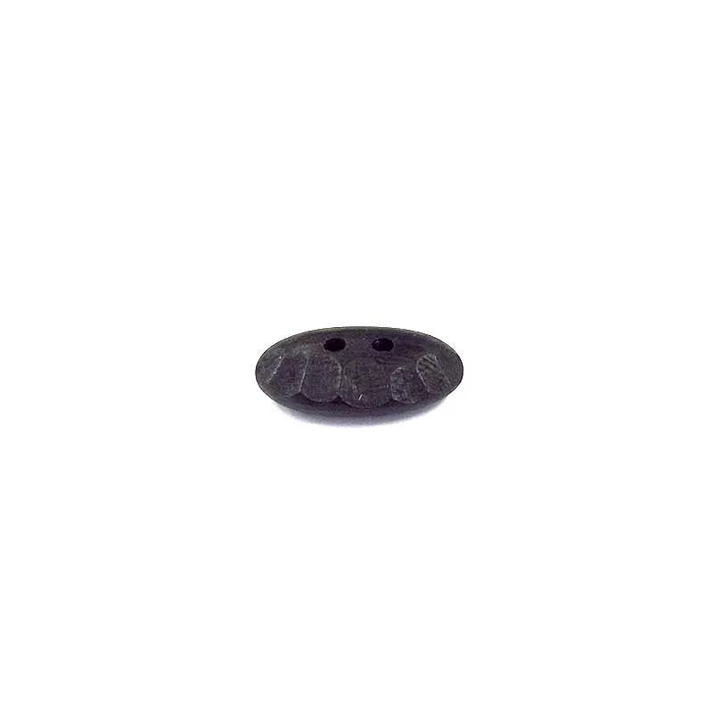 Yoko Saito bouton bois groin cochon noir 2,1 cm