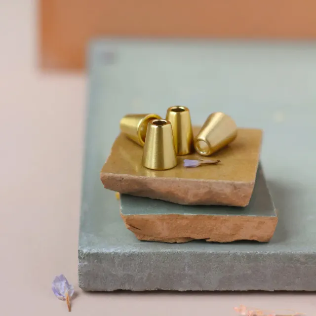 La Maison Naïve embout doré pour cordon 4 mm métal