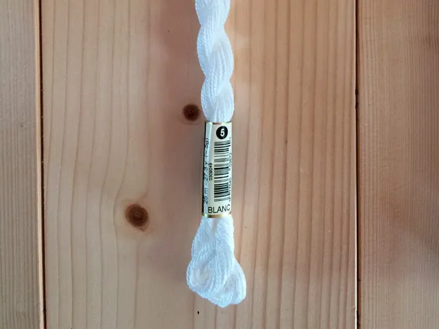 La Croix et La Manière coton perlé n°5 fil blanc 25 m